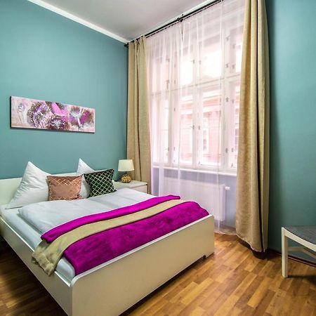 Ruzova Apartment By Ruterra Prague Extérieur photo