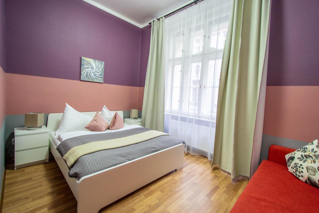 Ruzova Apartment By Ruterra Prague Extérieur photo