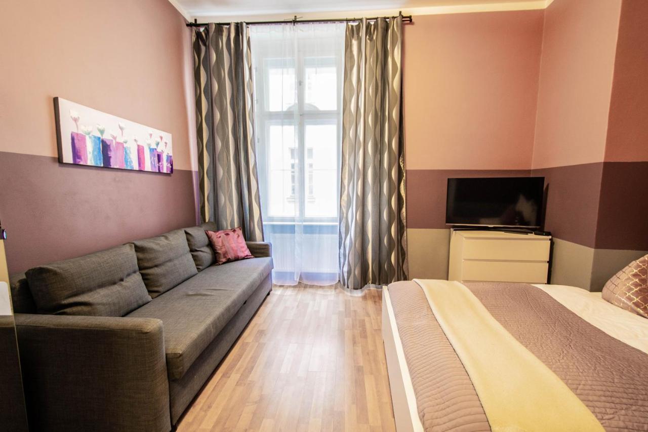 Ruzova Apartment By Ruterra Prague Extérieur photo